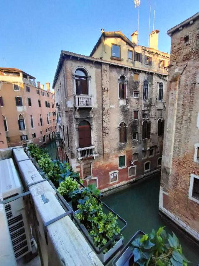 Luxury Apartment Near Rialto Bridge Venedig Eksteriør billede