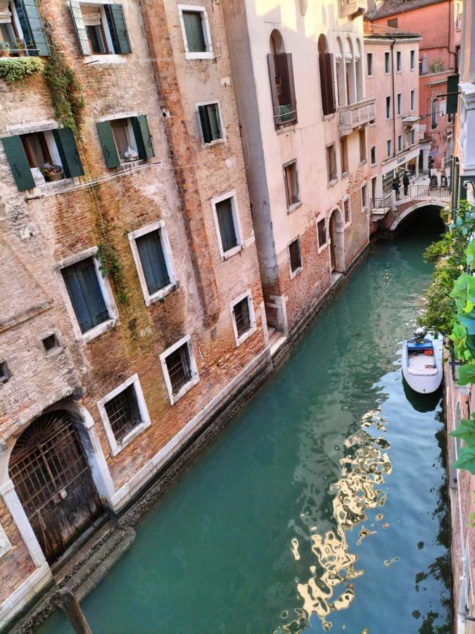 Luxury Apartment Near Rialto Bridge Venedig Eksteriør billede